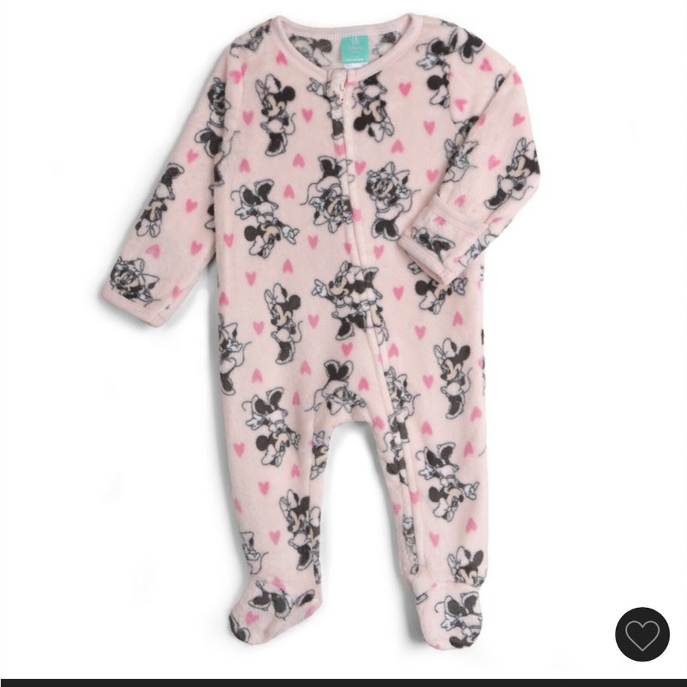 🌟Cozy Disney Minnie Mouse One Piece with zipper and hand covers Valentine’s Day